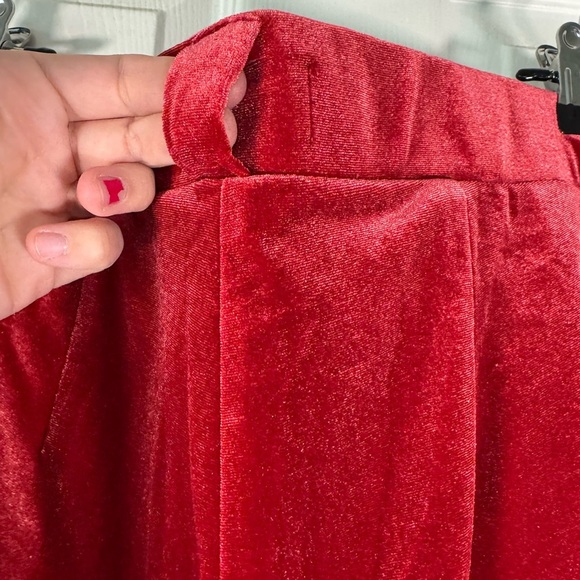 Torrid Relaxed Taper Velvet High-Rise Pant Red Trouser Fit Womens Size 18R - Picture 7 of 10